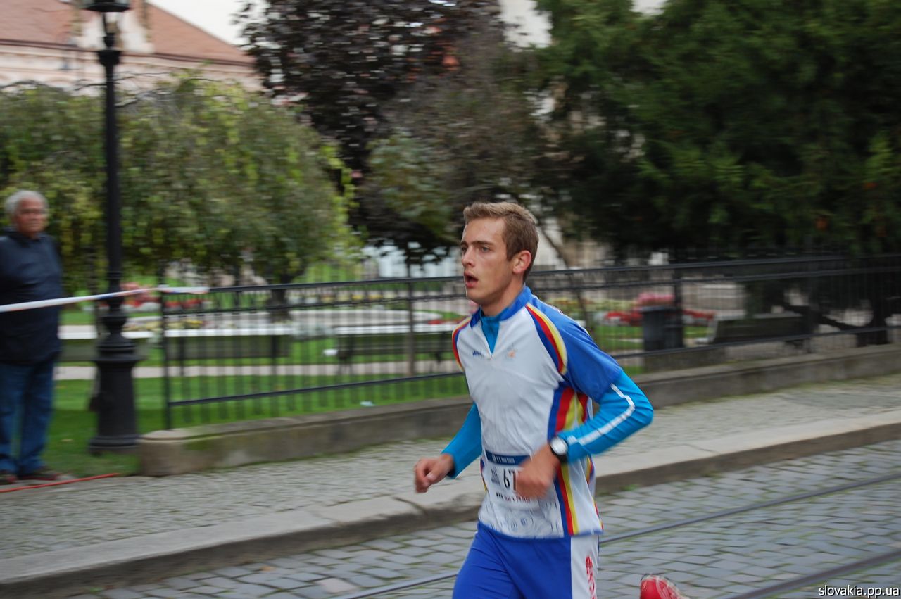 фото бегущего спортсмена