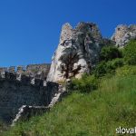 фото крепостной стены снизу